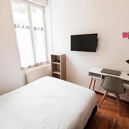 Le Neptune Apt 85M2 3Ch Appart Hotel Poitiers Extérieur photo