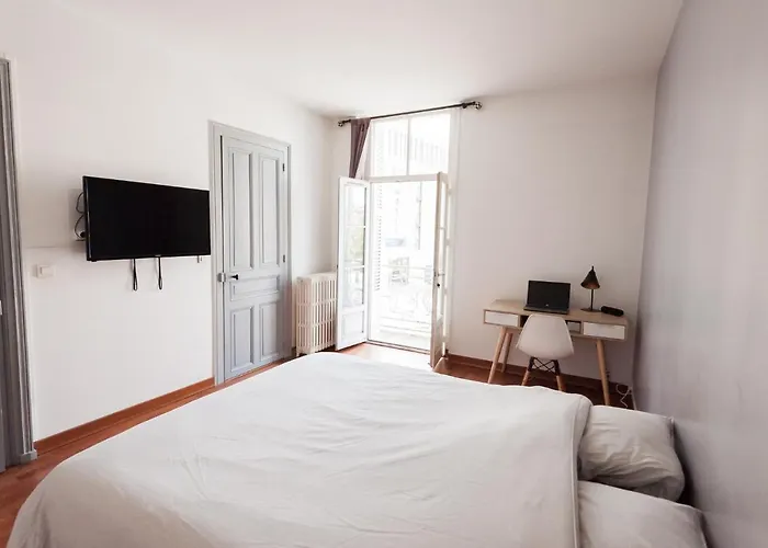 Le Neptune Apt 85M2 3Ch Appart Hotel Poitiers